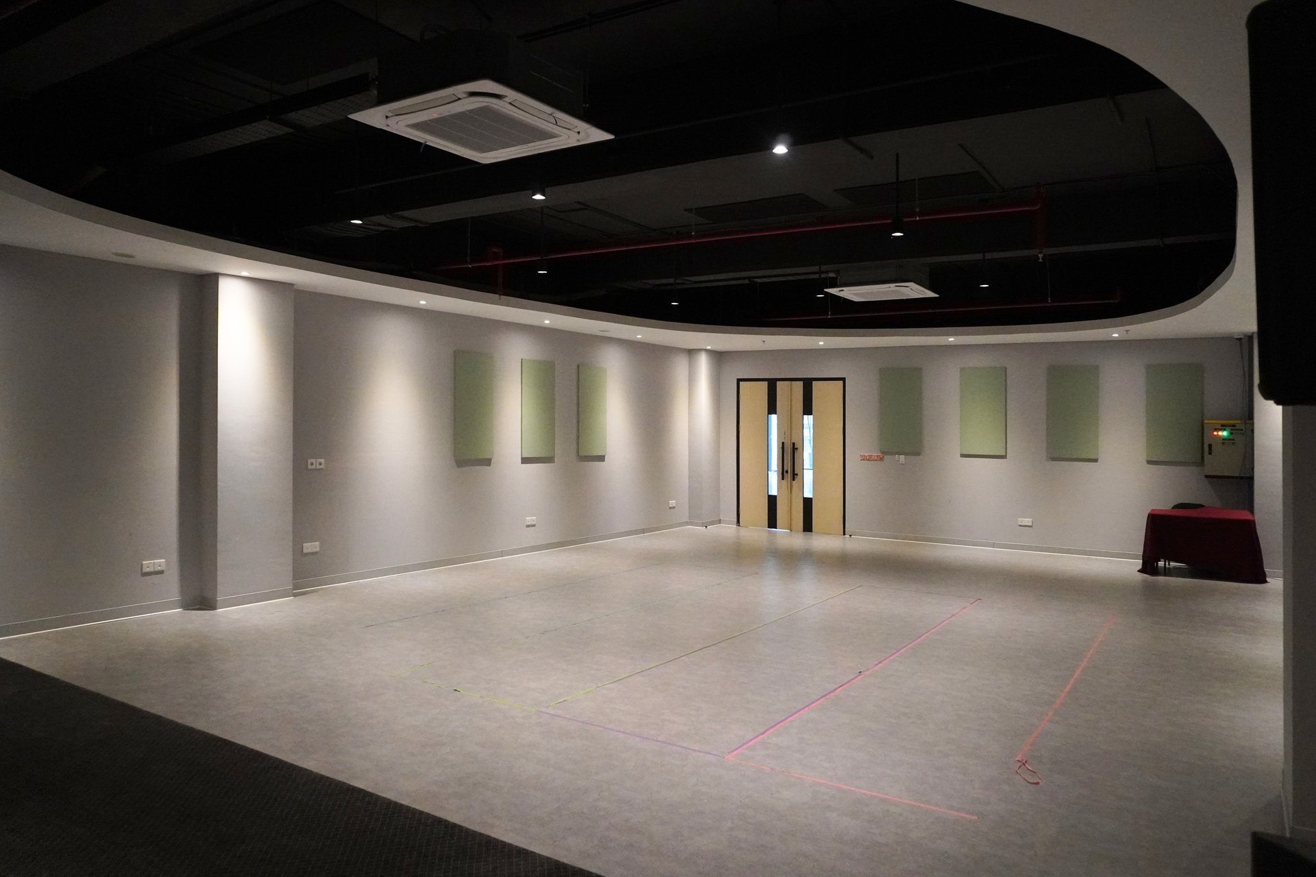 Hall 101 — Panorama Luas Ballroom